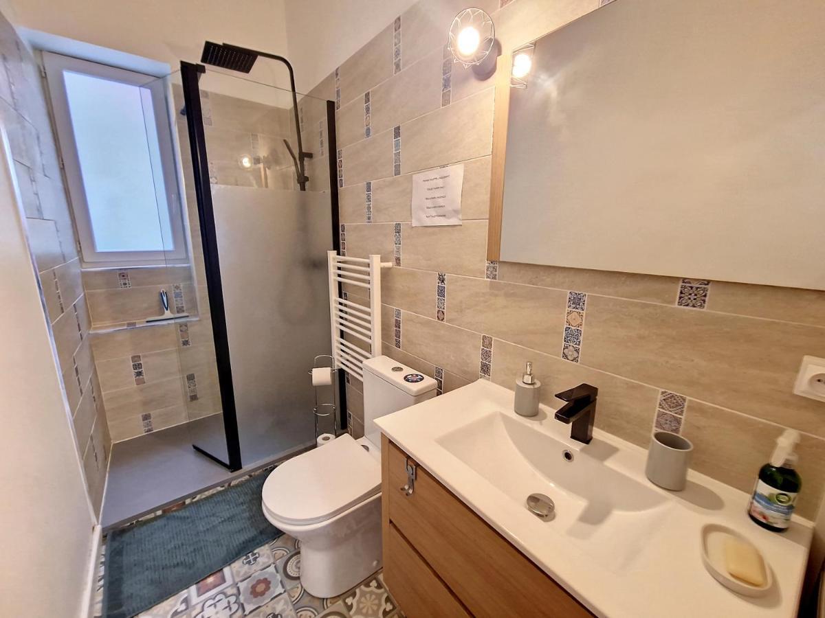 Nimes: Appartement L'Auguste Centre-Ville. Eksteriør bilde
